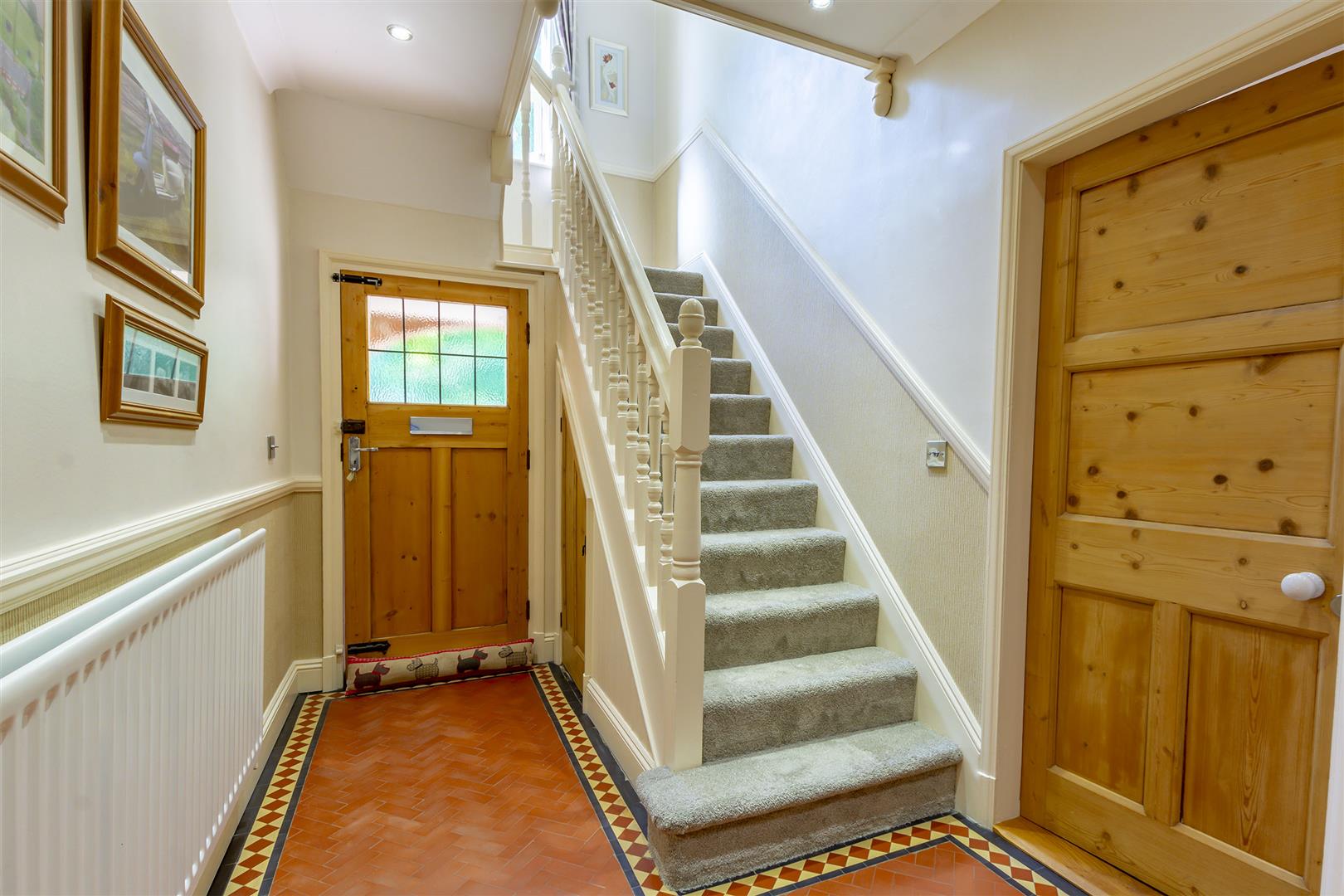 Quarry Hill, StantonByDale, Ilkeston Robert Ellis Estate Agents